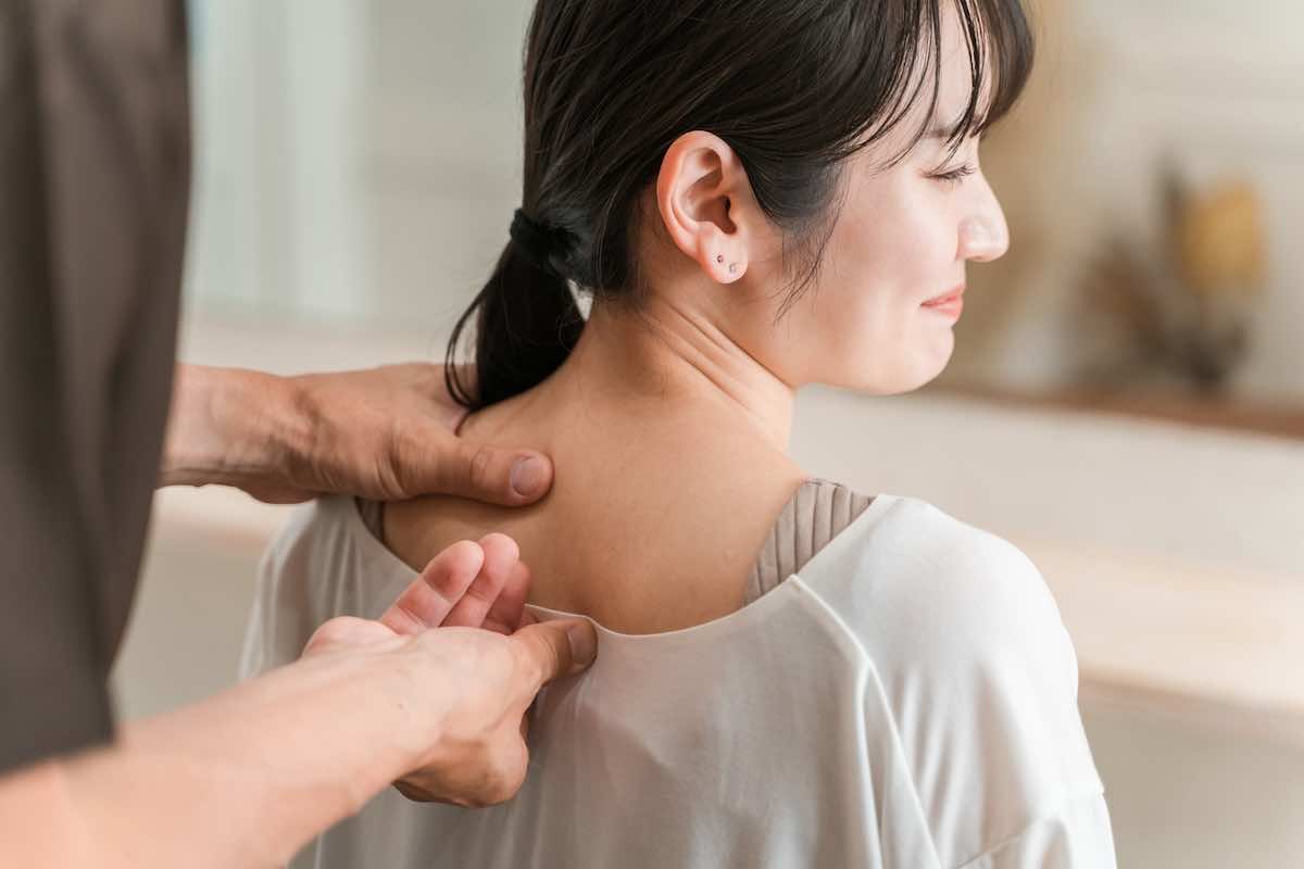 整体とは?保険は適用される?整骨との違いや得られる効果など徹底解説