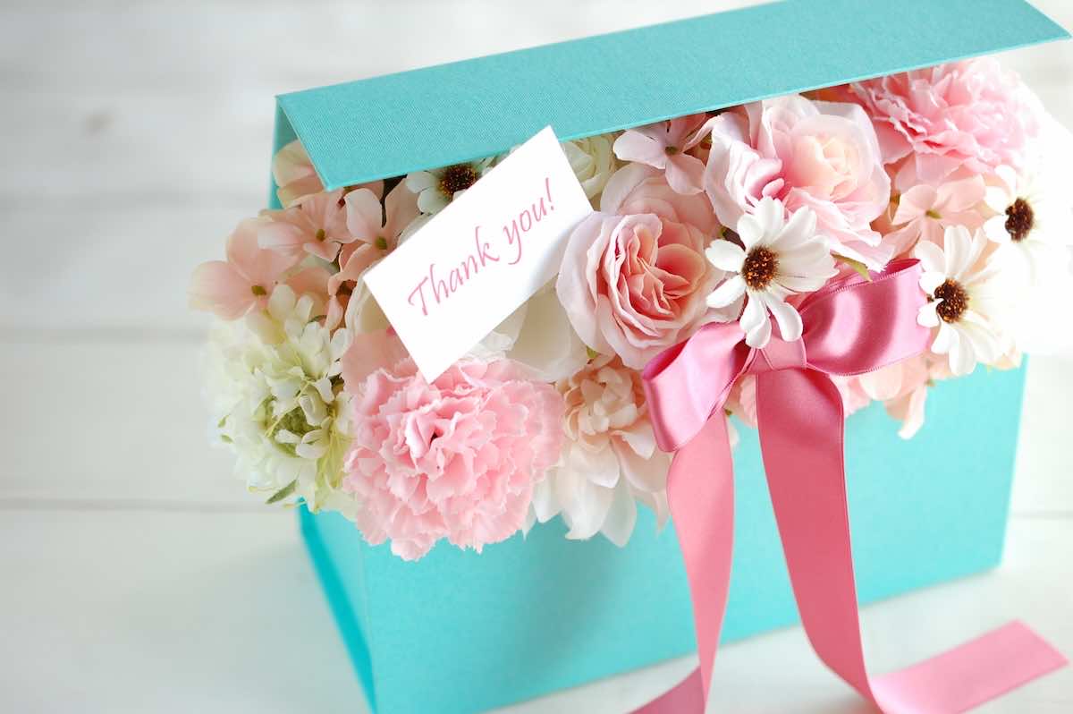 【初心者向け】フラワーアレンジメントの簡単な作り方とコツ