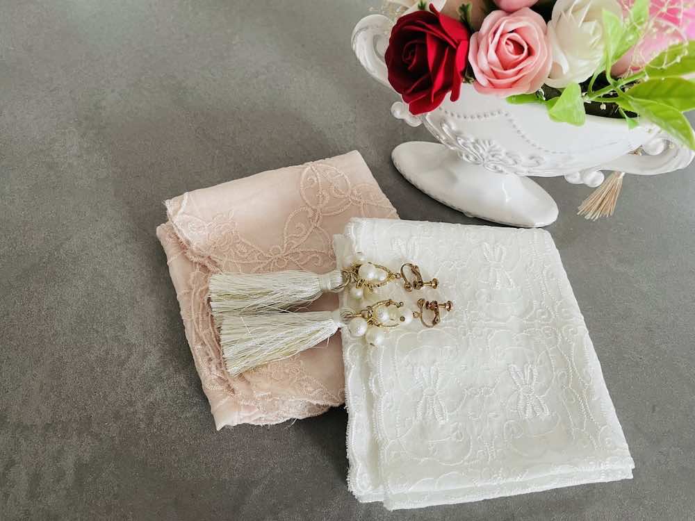 刺繍におすすめの生地とは？刺繍布の種類や特徴、選び方を解説！