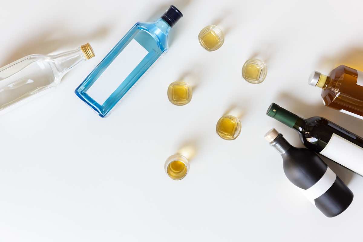 焼酎の熟成期間は？貯蔵方法の違いや保存方法と取り扱い方！